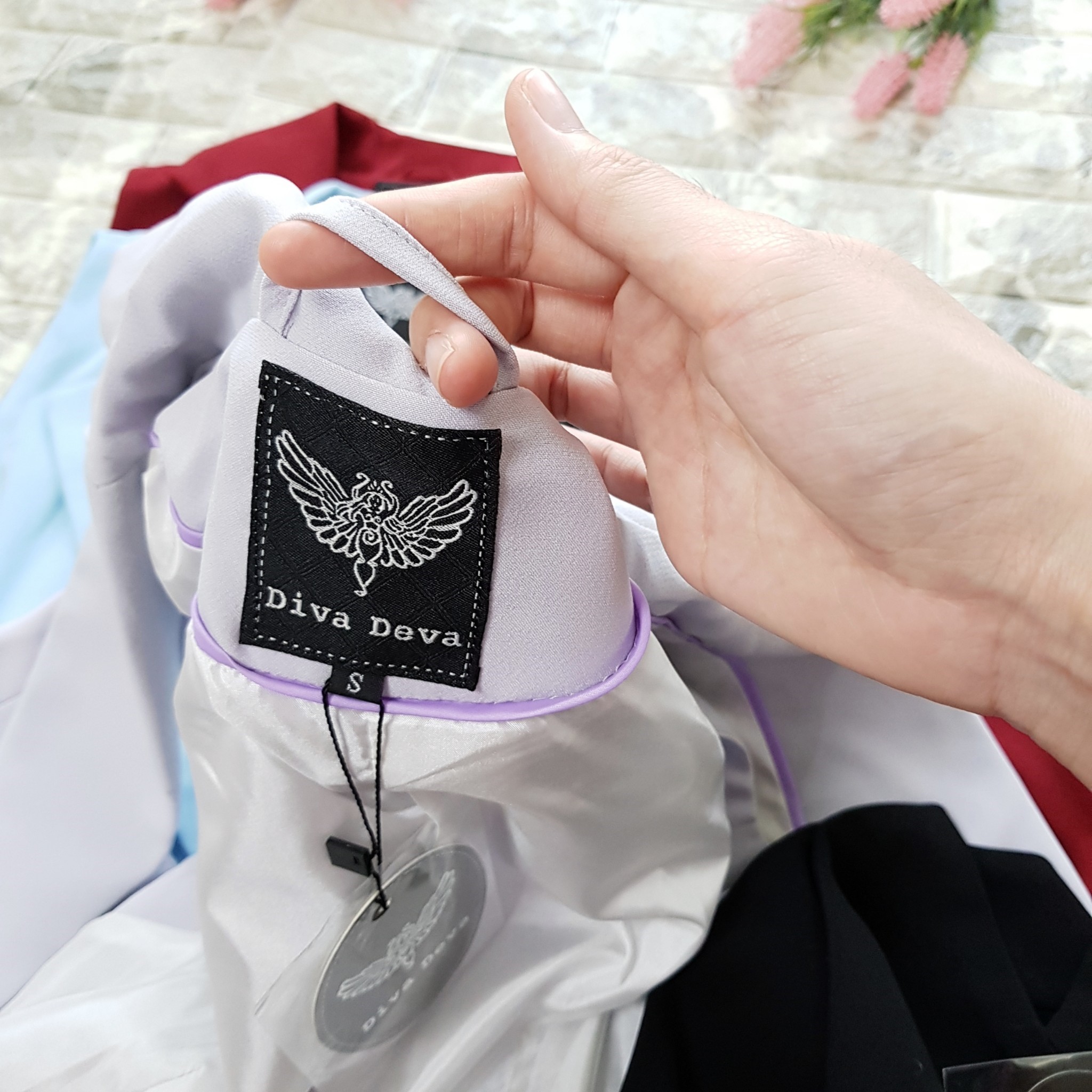 เสื้อสูทผู้หญิงแขนกุด รุ่น 5207