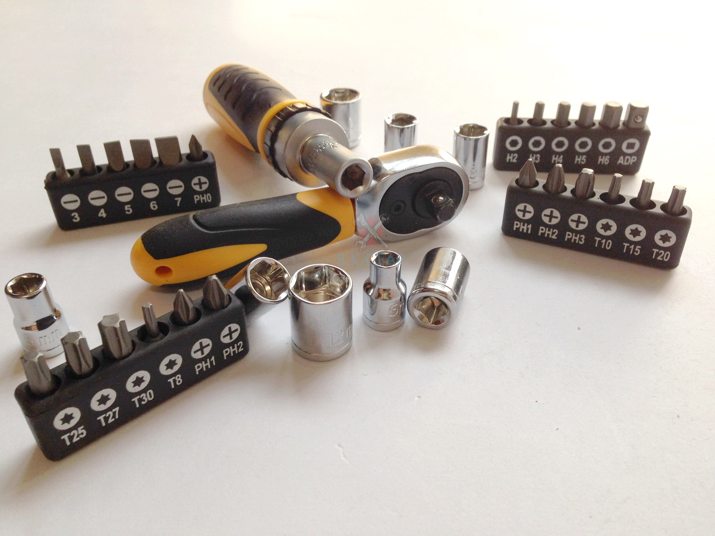 เครื่องมือชุดมินิ ลูกบล็อก+ดอกไขควง 35ตัวชุด CONSO ส่งฟรีเก็บปลายทาง