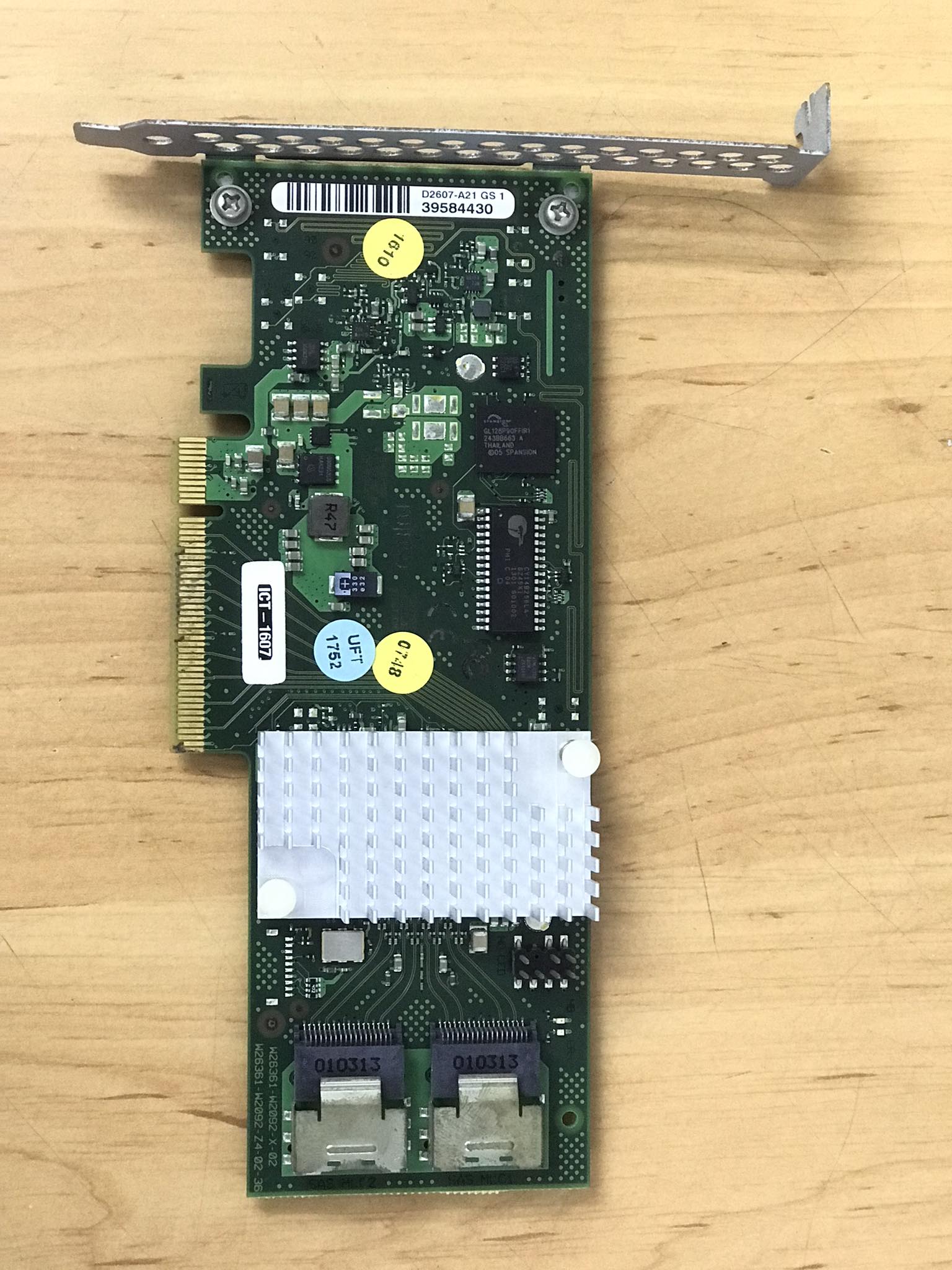 Fujitsu 9211-8i IT-mode P20 LSISAS2008RAID controller card ZFS FreeNAS // D2607-A21 / W26361-W2092-X-02 (Used) // สินค้ารับประกัน โดย บริษัท อะไหล่เซิร์ฟเวอร์ จำกัด