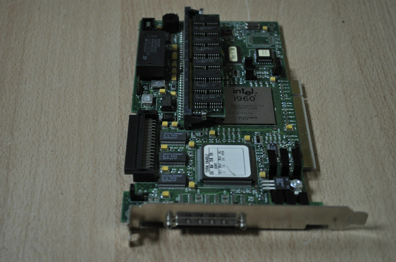 Intel i960 SCSI ControllerSeries 466 Rev B SCSI-4 SCSI-3 16MB PCI 1997 00014550 (Used) // สินค้ารับประกัน โดย บริษัท อะไหล่เซิร์ฟเวอร์ จำกัด