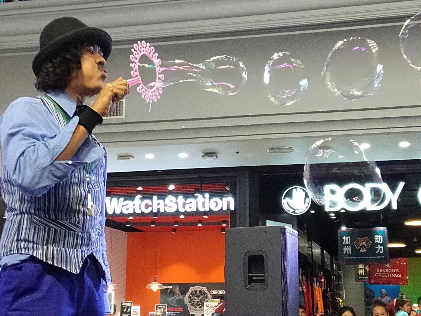 บับเบิลโชว์ Bubbles Show