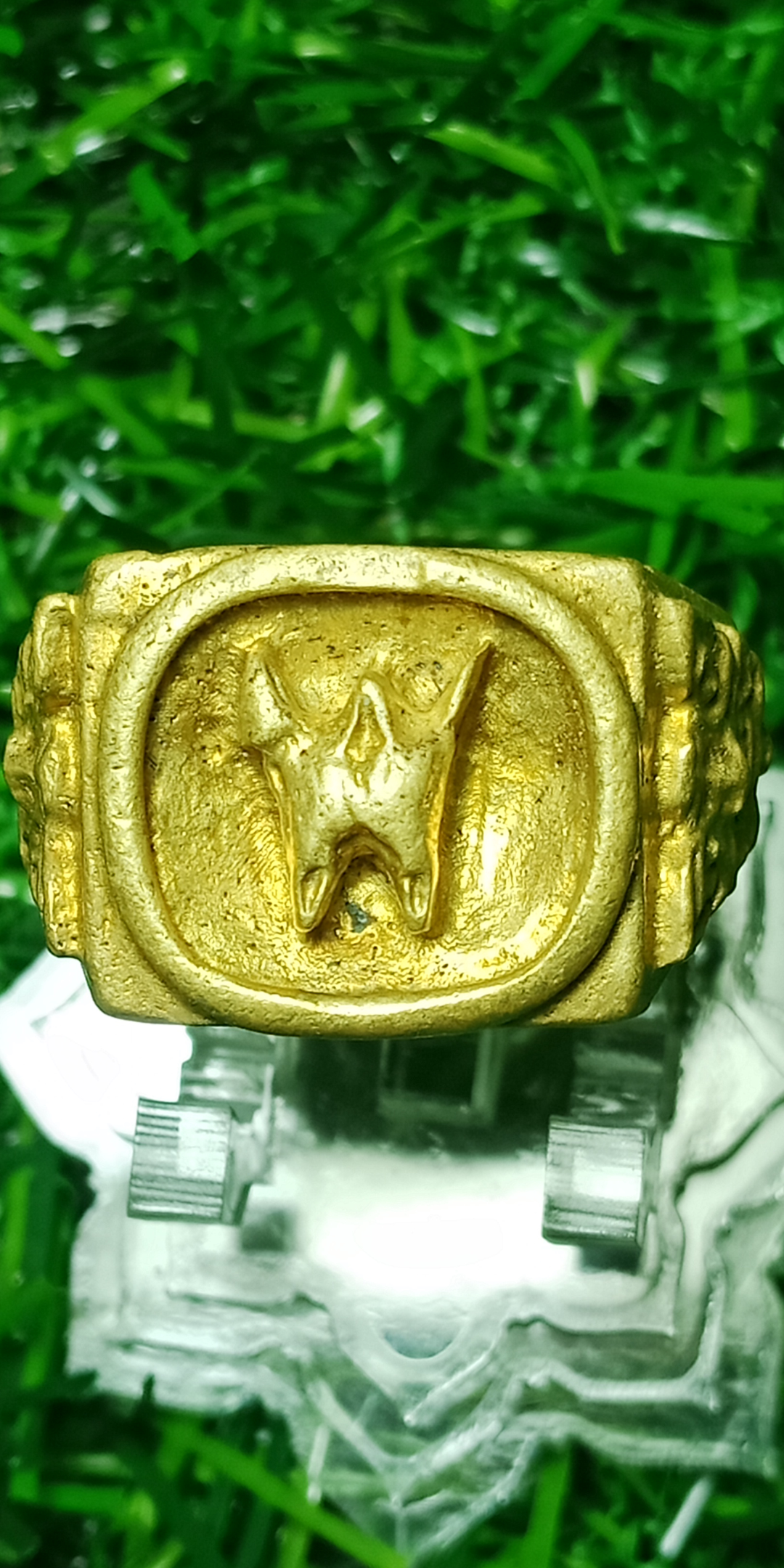 แหวนหล่อ พ พาน หลวงปู่เย็น วัดสระเปรียญ จ.ชัยนาท