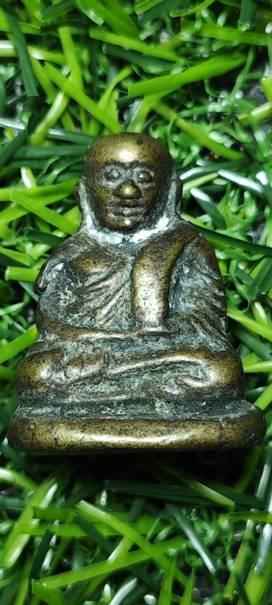 รูปหล่อหลวงพ่อเงิน วัดบางคลาน ออกวัดท้ายน้ำ ปี2546