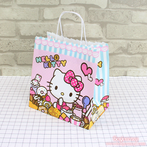 ถุงกระดาษหูหิ้วฮัลโหลคิตตี้ L001