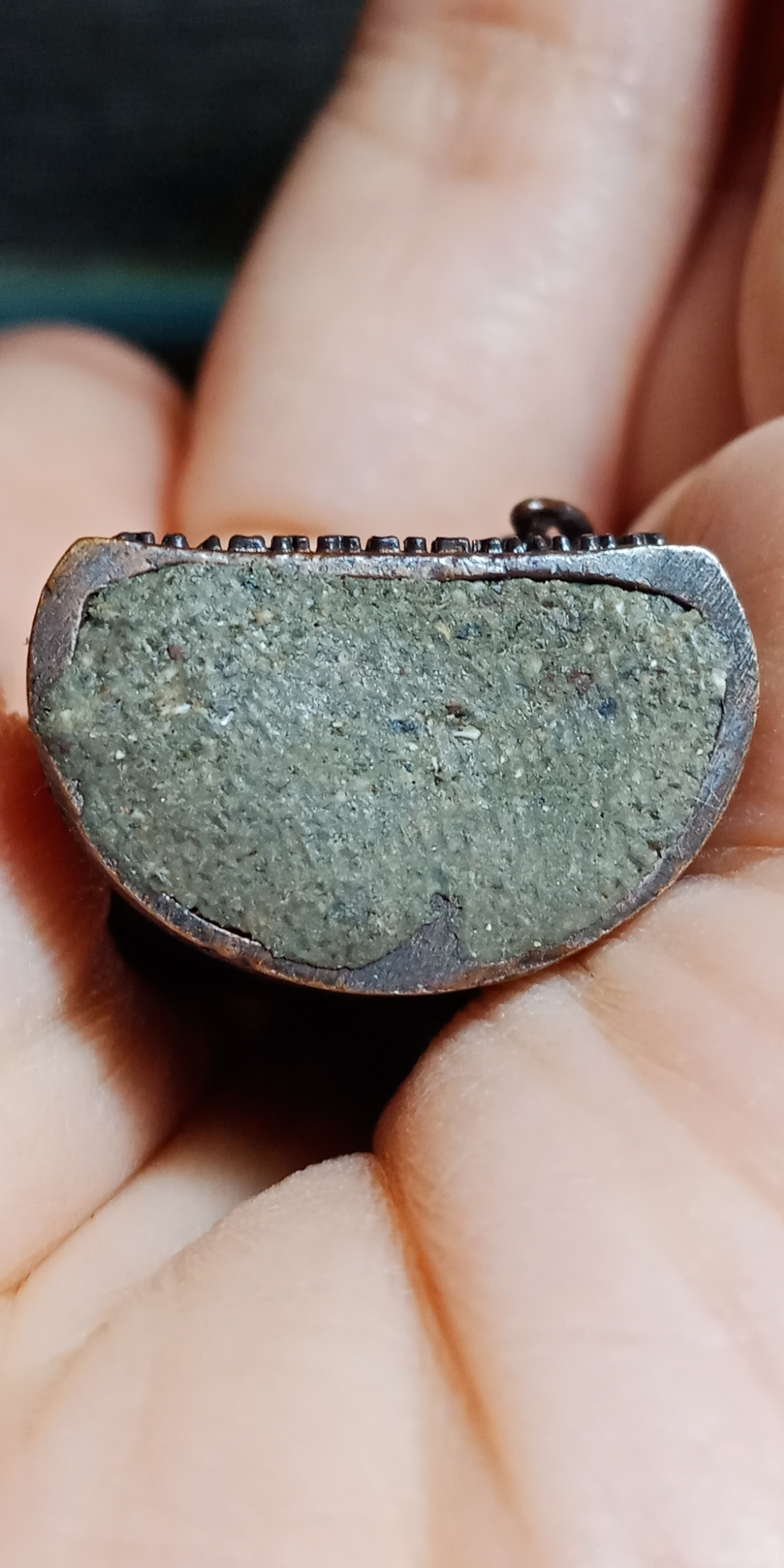 รูปหล่อพรายสมิงเขากุเลน หลวงปู่แวนกาย วัดอำปึล ประเทศกัมพูชา