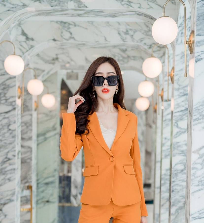 เสื้อสูทผู้หญิง สีชาไทย/นู้ด no1904