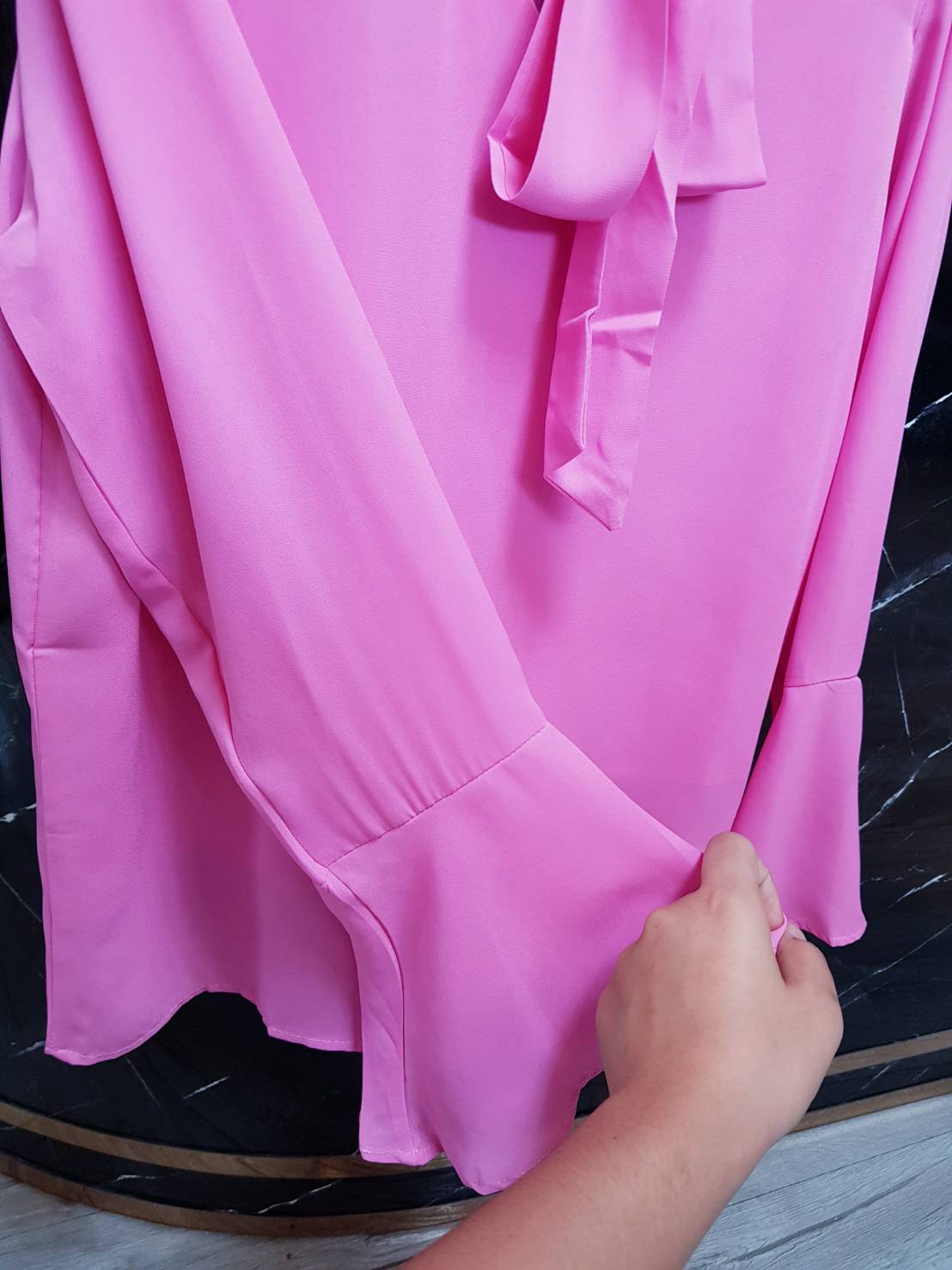 9001 Kim Shirt แขนระบาย ขาว/ม่วง/ชมพู (FreeSize)