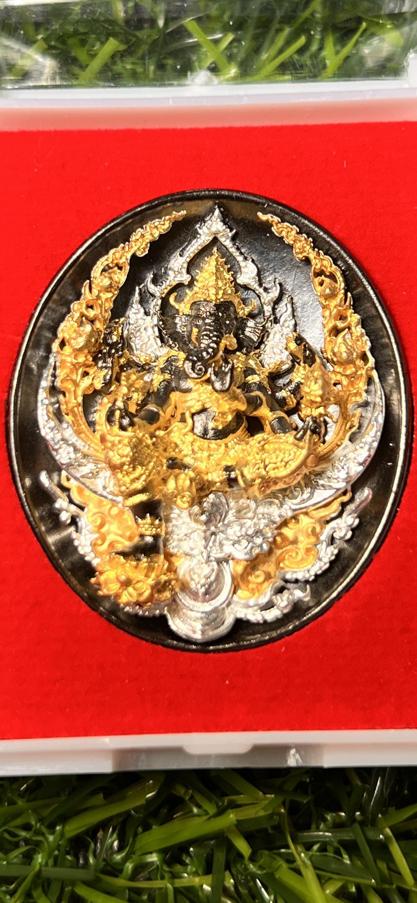 พระพิฆเนศ ที่ระลึกอายุวัฒนมงคล ๘๐ ปี รุ่น สมปรารถนา หลวงปู่จื่อ วัดเขาตาเงาะอุทุมพร จ. ชัยภูมิ ปี 2567