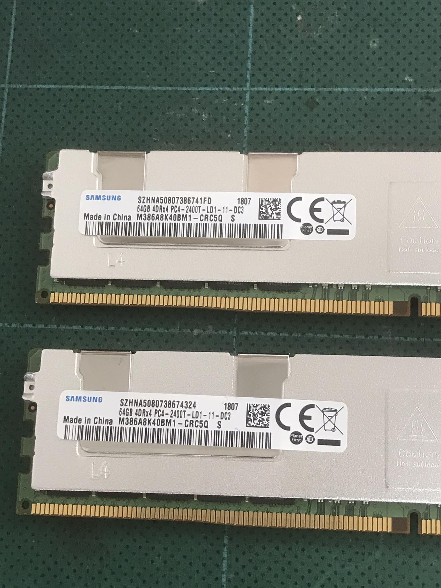 Samsung 64GB (4DRx4) PC4-2400T-L DDR4 Mint Condition // M386A8K40BM1-CRC5Q (Used) // สินค้ารับประกัน โดย บริษัท อะไหล่เซิร์ฟเวอร์ จำกัด