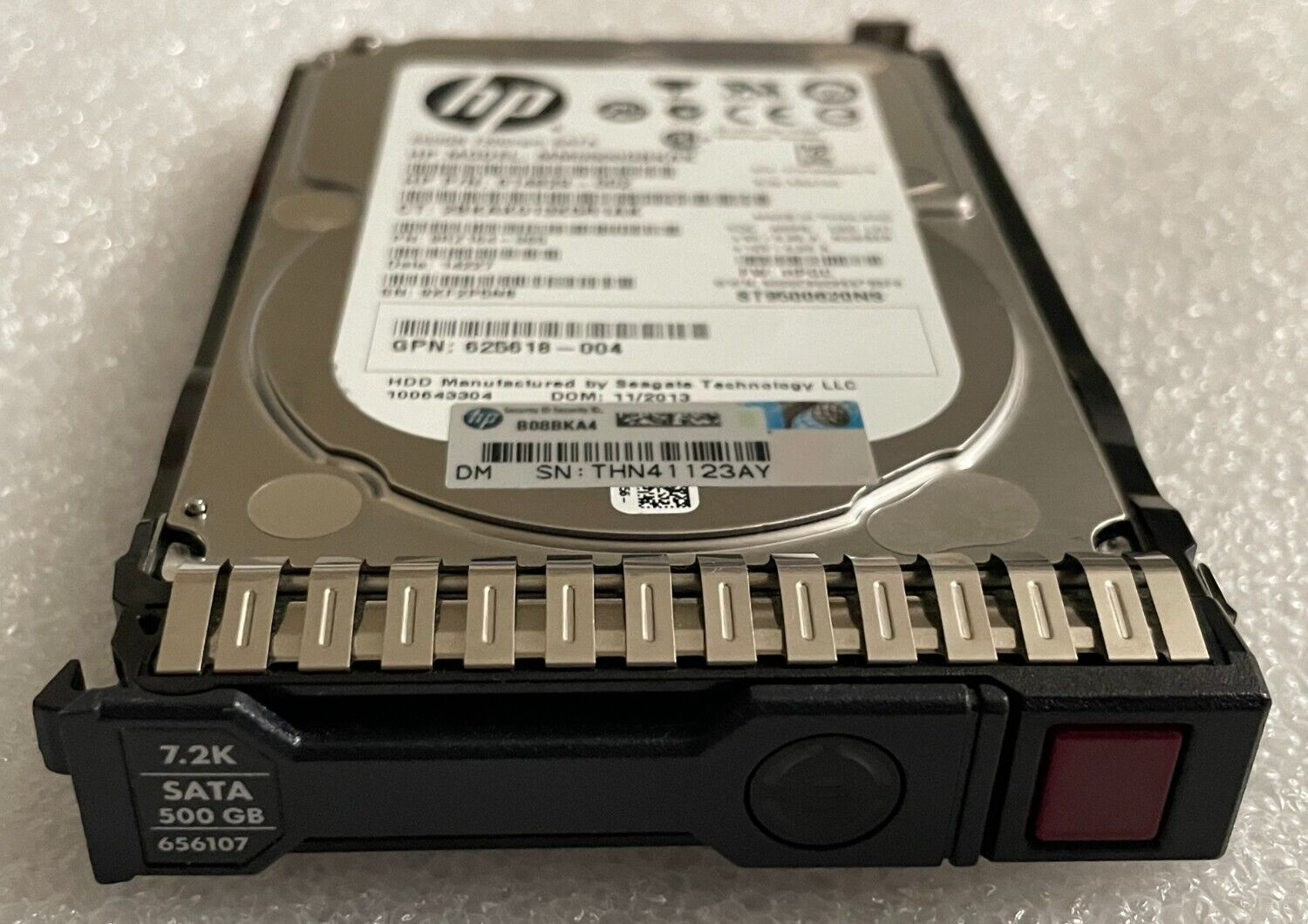 HP 500GB 7.2K 6G SATA 2.5" Hard Drive // HDD 614829-002 / Tray 656107-001 / ST9500620NS / MM0500GBKAK / GPN 25618-004 / 9RZ164-065 (Used) // สินค้ารับประกัน โดย บริษัท อะไหล่เซิร์ฟเวอร์ จำกัด