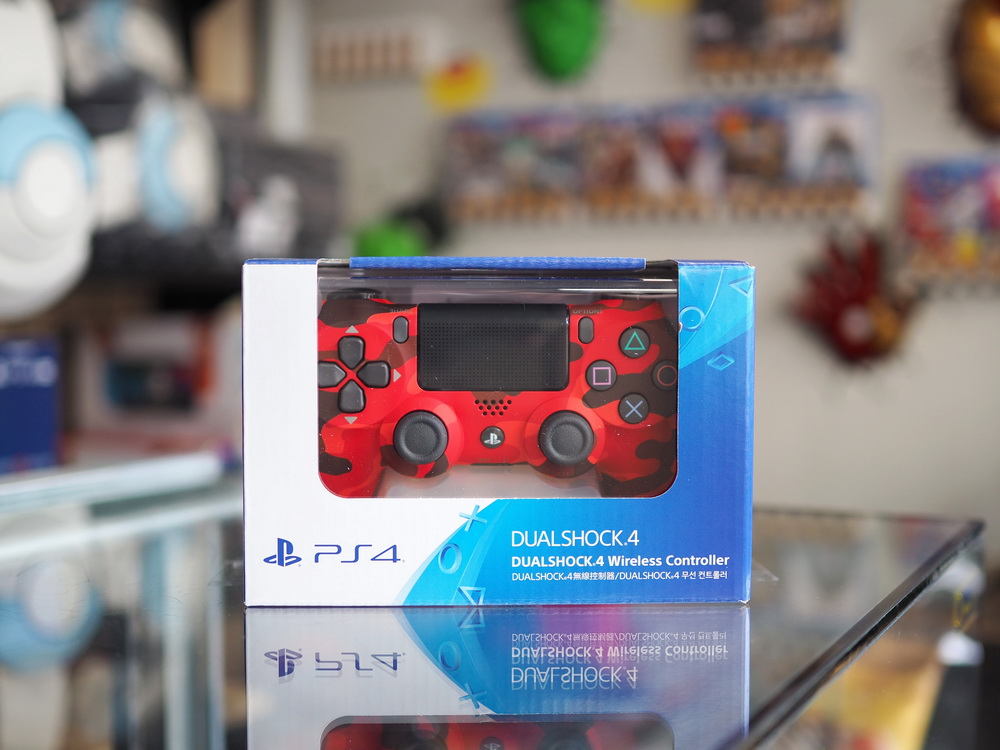 PS4 : DualShock 4 Red Camouflage