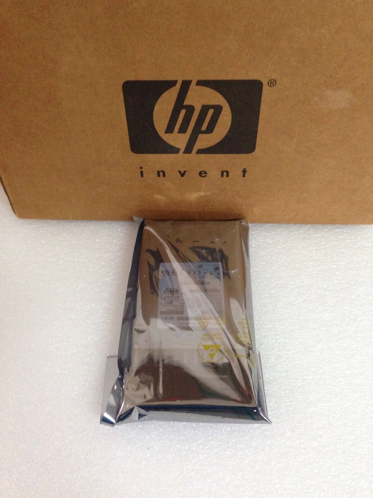 (New inbox) HP 1TB 7.2K SATA 3G 3.5" Hard Drive AJ740A MSA2000 // Tray 480942-001, ST31000524NS, 9JW154-502 สินค้ารับประกัน โดย บริษัท อะไหล่เซิร์ฟเวอร์ จำกัด