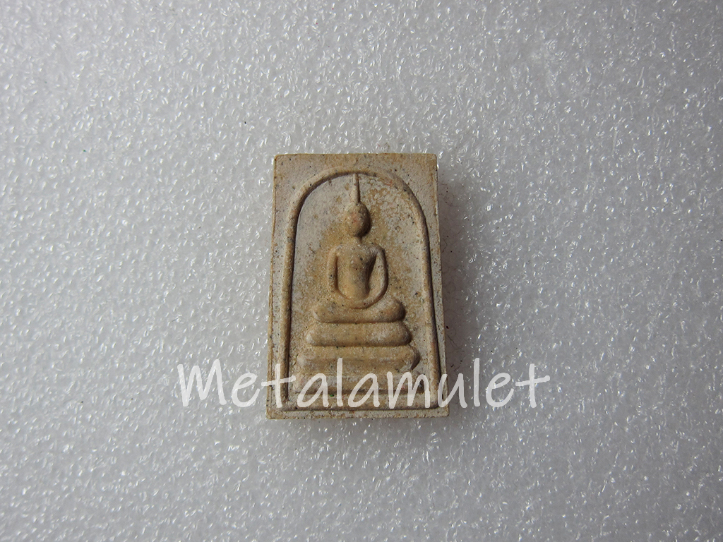 พระชุด ส.ค.ส. รุ่นสุขสมบูรณ์...หลวงพ่อเมี้ยน