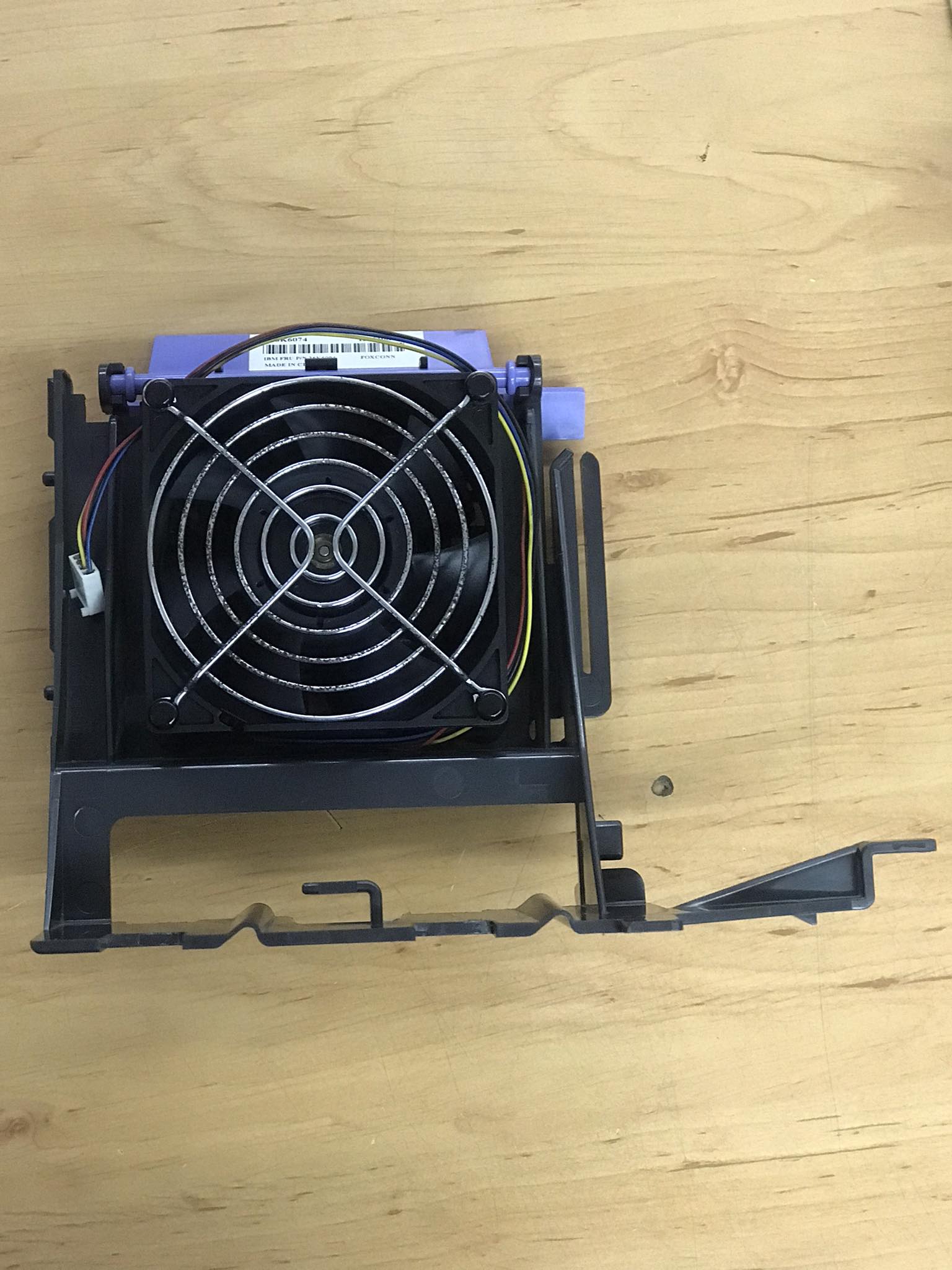 IBM x226 Front Fan Card Guide FRU 26K6094 / 26K6074 / 26K6082 / 26K6081 / 39Y8515 (Used) // สินค้ารับประกัน โดย บริษัท อะไหล่เซิร์ฟเวอร์ จำกัด