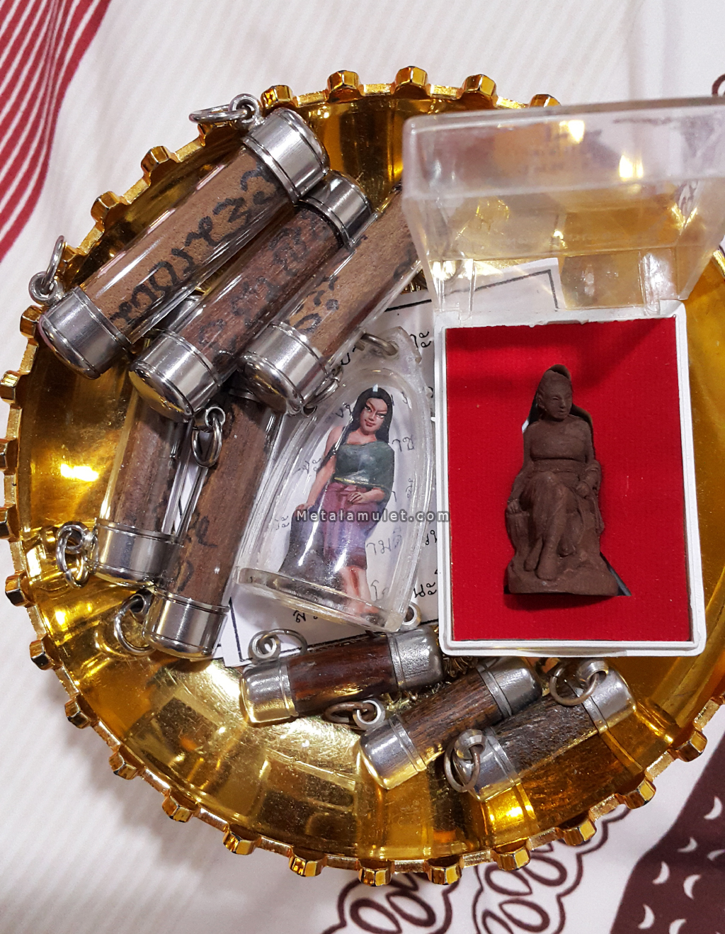 เจ้าแม่ตะเคียนทองวัดนางกุย