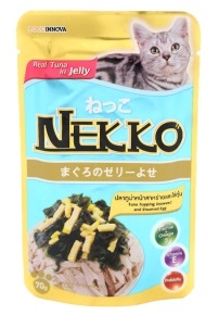 Nekko อาหารแมวเน็กโกะ ปลาทูน่าหน้าสาหร่ายและไข่ตุ๋นในเยลลี่ 70 กรัม ซองสีฟ้า (ซื้อ 6 ซอง ลดเหลือ 96 บ. เหลือซองละ 16 บ.)
