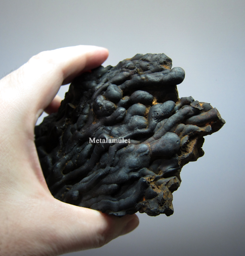 เหล็กไหลย้อย