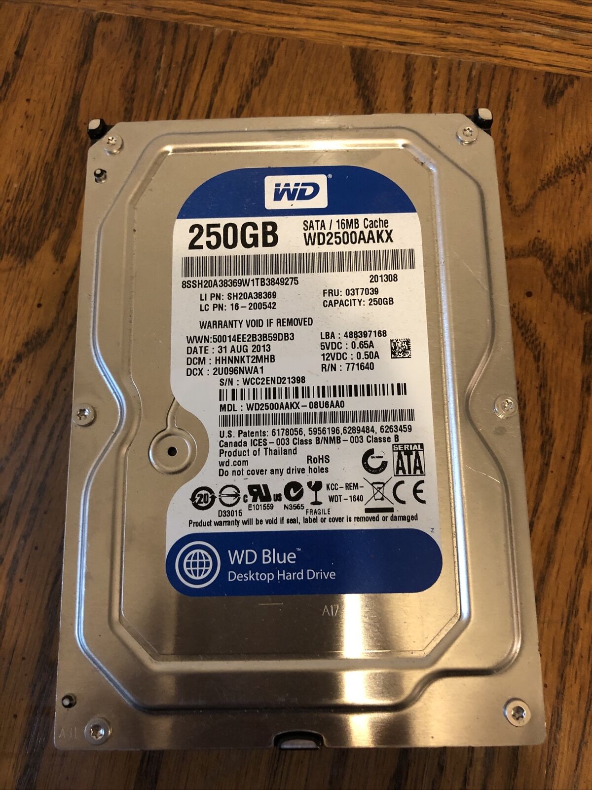 Lonovo / Western Digital WD2500AAKX 250GB 720RPM SATA 6Gb/s 3.5in Desktop Hard Drive Blue สินค้ารับประกัน โดย บริษัท อะไหล่เซิร์ฟเวอร์ จำกัด