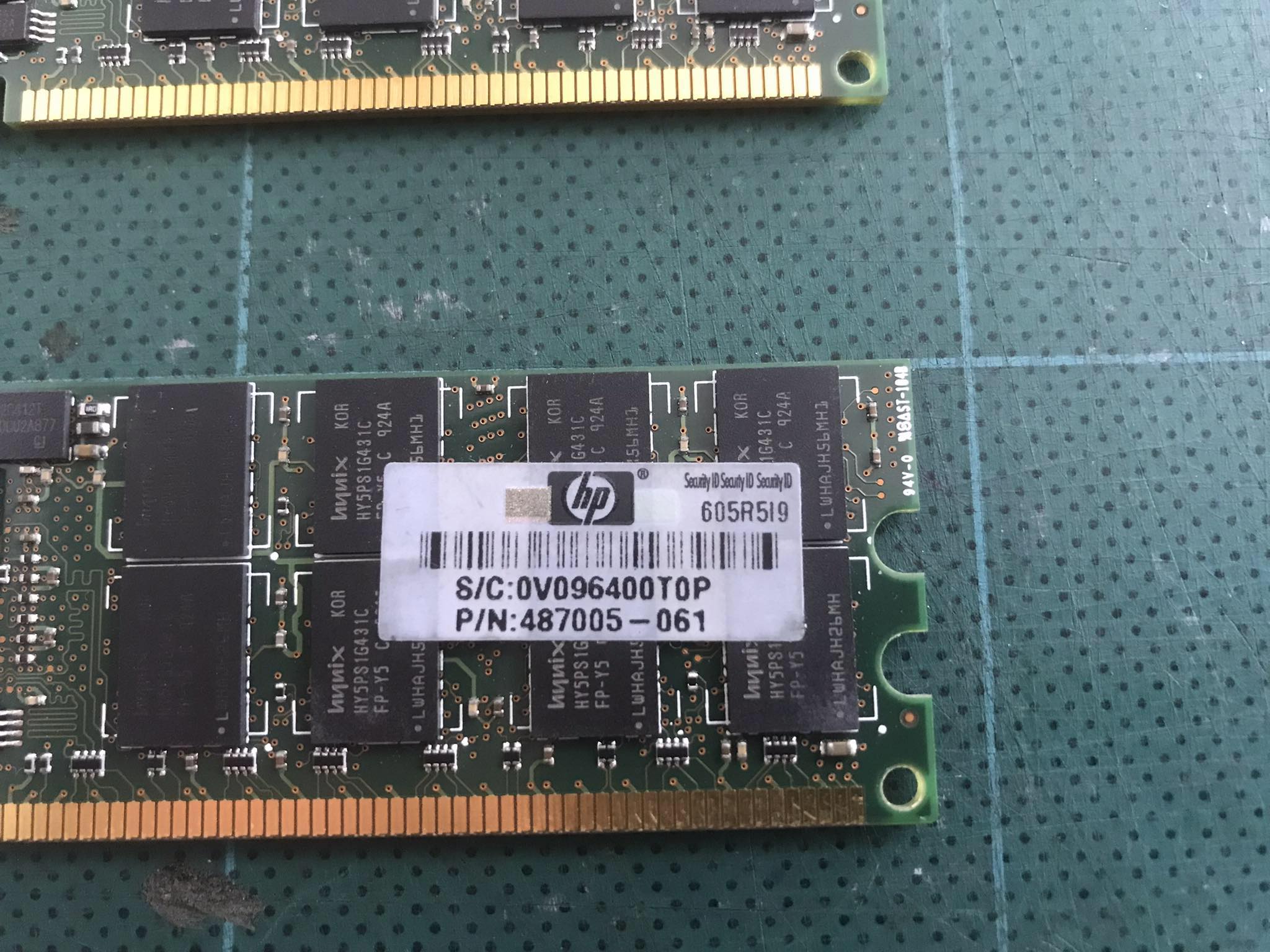 HP 4GB (2Rx4) PC2 5300P DDR2 Memory // 487005-061 / HYMP151P72CP4-Y5 (Used) // สินค้ารับประกัน โดย บริษัท อะไหล่เซิร์ฟเวอร์ จำกัด