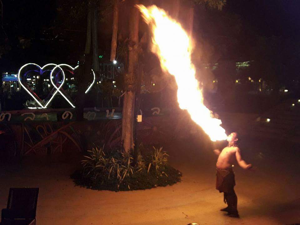 ควงไฟ Fantastic Fire