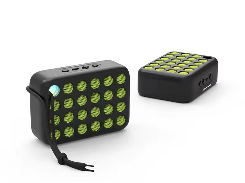 Y385 MINI PORTABLE OUTDOOR WIRELESS SPEAKER