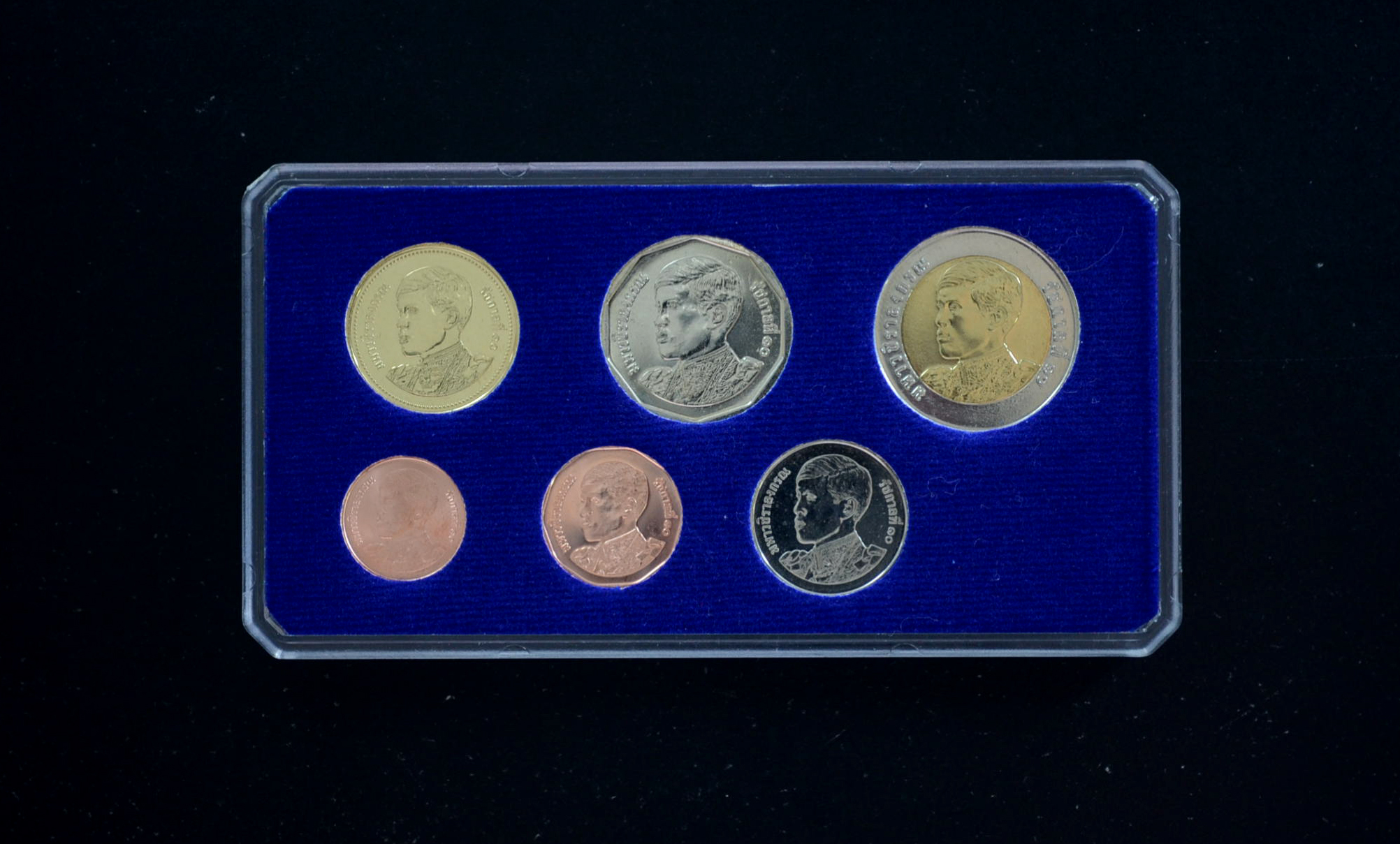 เหรียญหมุนเวียน รัชกาลที่ 10 (ครบชุด)+พร้อมตลับกำมะยี่สีน้ำเงิน