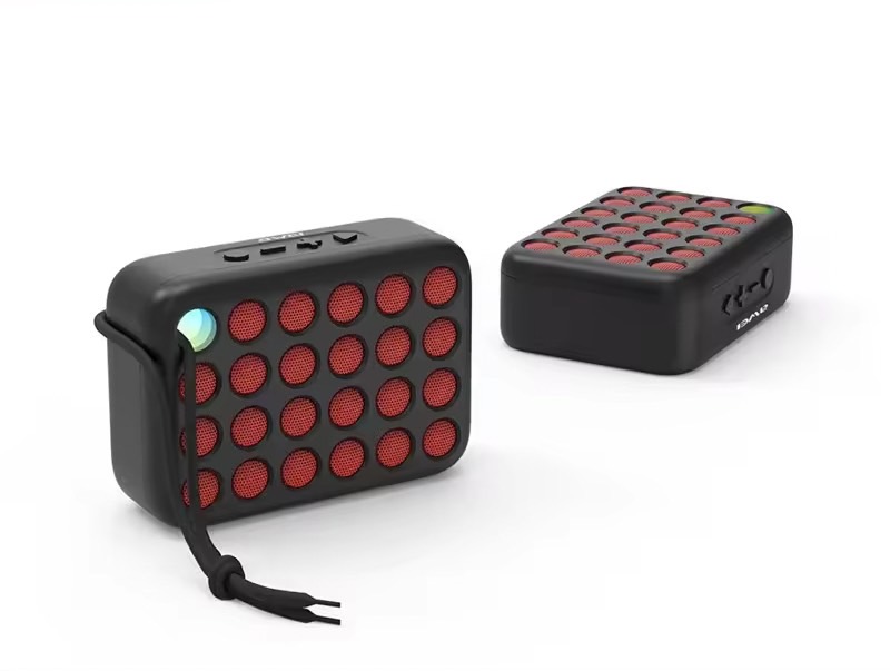 Y385 MINI PORTABLE OUTDOOR WIRELESS SPEAKER