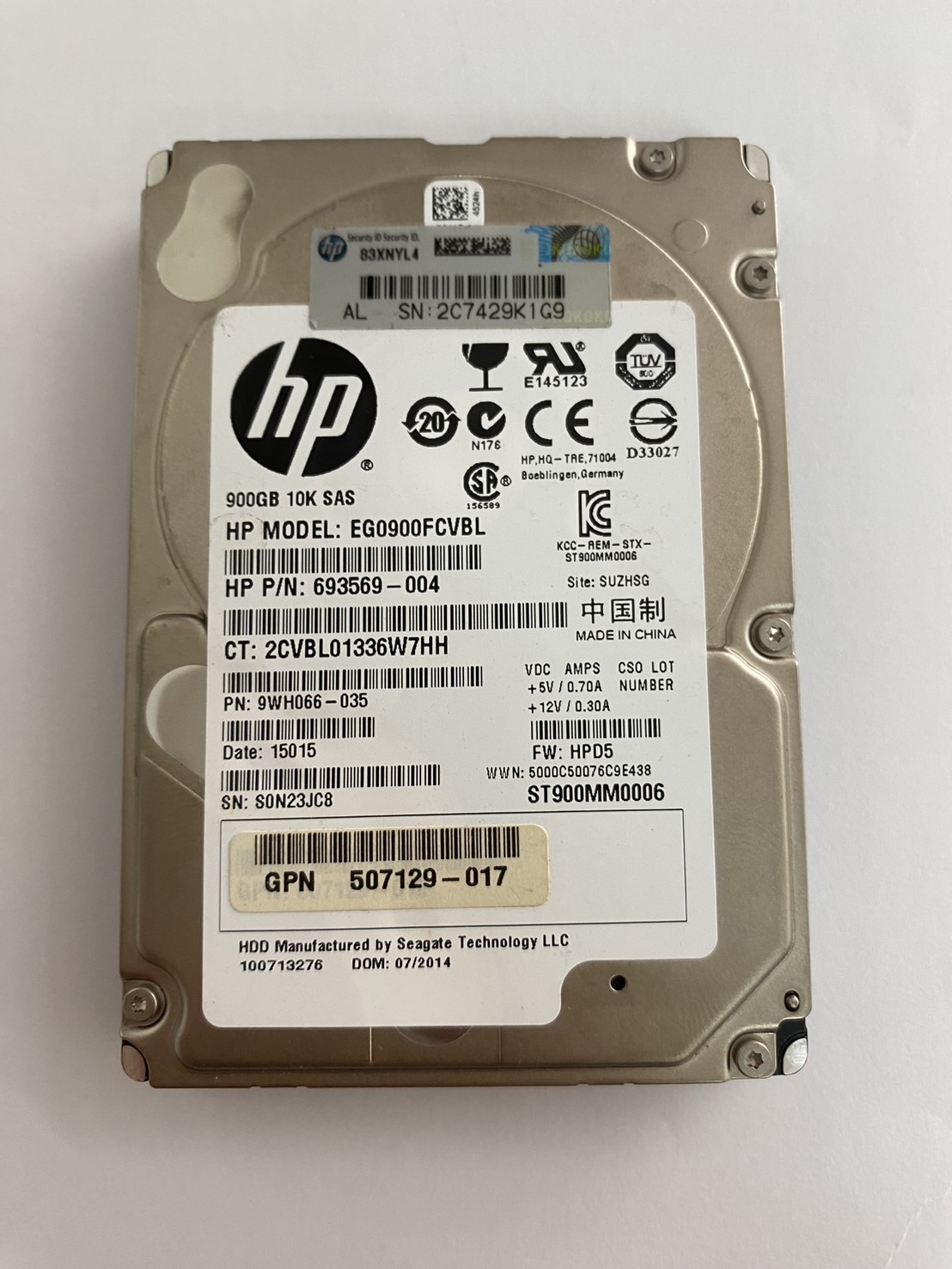 HP 900GB 10K 6G SAS 2.5'' Hard Drive No Tray // HDD 693569-004 / GPN 507129-017 / 9WH066-035 / ST900MM0006 / EG0900FCVBL (Used) // สินค้ารับประกัน โดย บริษัท อะไหล่เซิร์ฟเวอร์ จำกัด