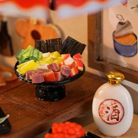 REVOLVING FOOD HOUSE