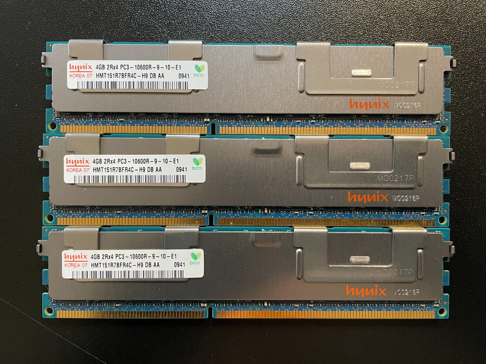Hynix / Micron 4GB (2Rx4) PC3-10600R Server Ram Memory // HMT151R7BFR4C-H9 / MT36JSZF51272PZ-1G4F (Used) // สินค้ารับประกัน โดย บริษัท อะไหล่เซิร์ฟเวอร์ จำกัด
