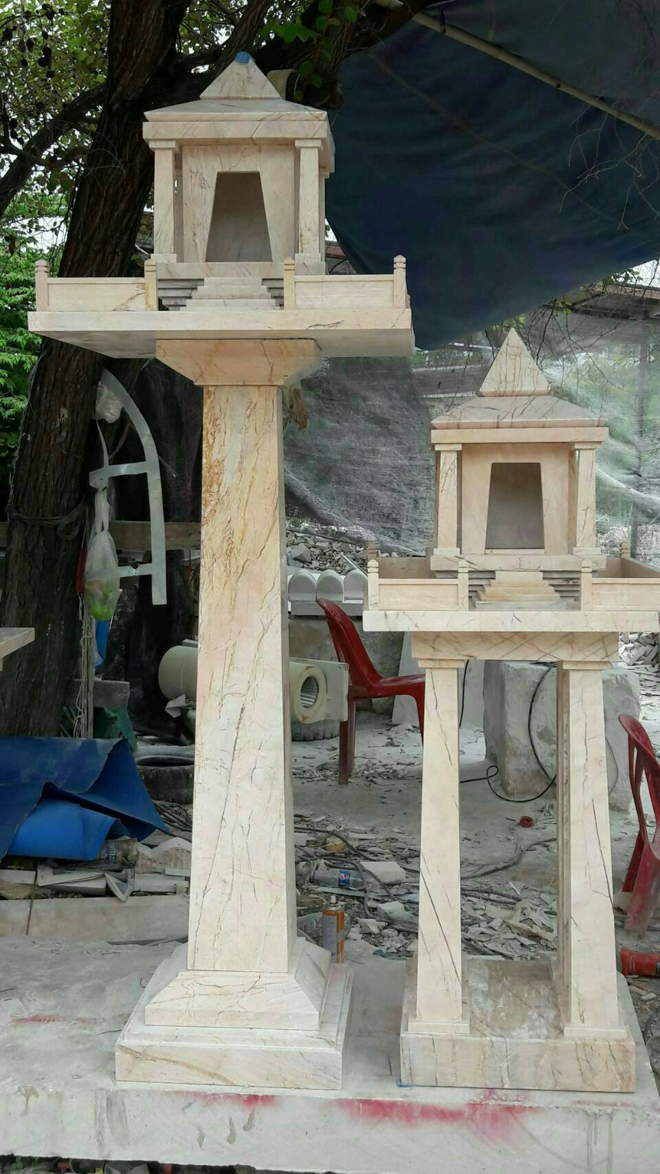 ศาลพระภูมิหินอ่อนโมเดิร์น