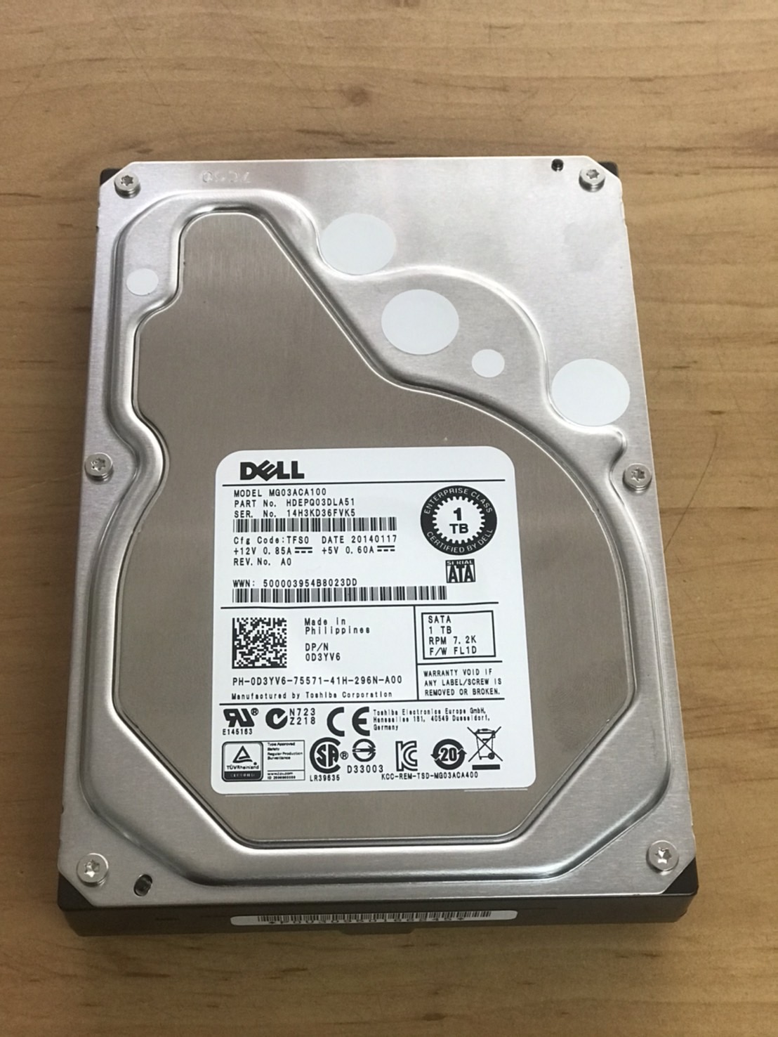 Dell 1TB 7.2K 6G SATA 3.5" RPM Hard Drive // 0D3YV6 / MG03ACA100 (Used) // สินค้ารับประกัน โดย บริษัท อะไหล่เซิร์ฟเวอร์ จำกัด