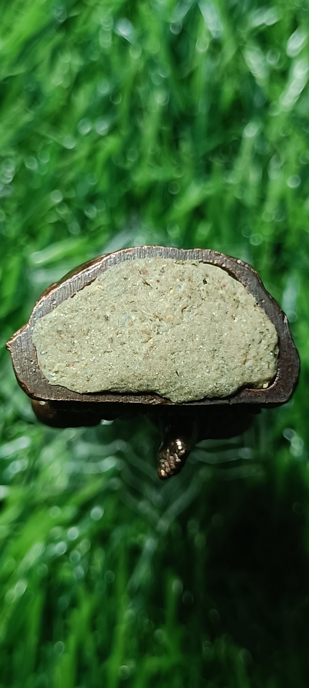 นารายณ์นรสิงห์หลวงปู่แวนกาย วัดอำปีล เนื้อโลหะผสม ประเทศกัมพูชา