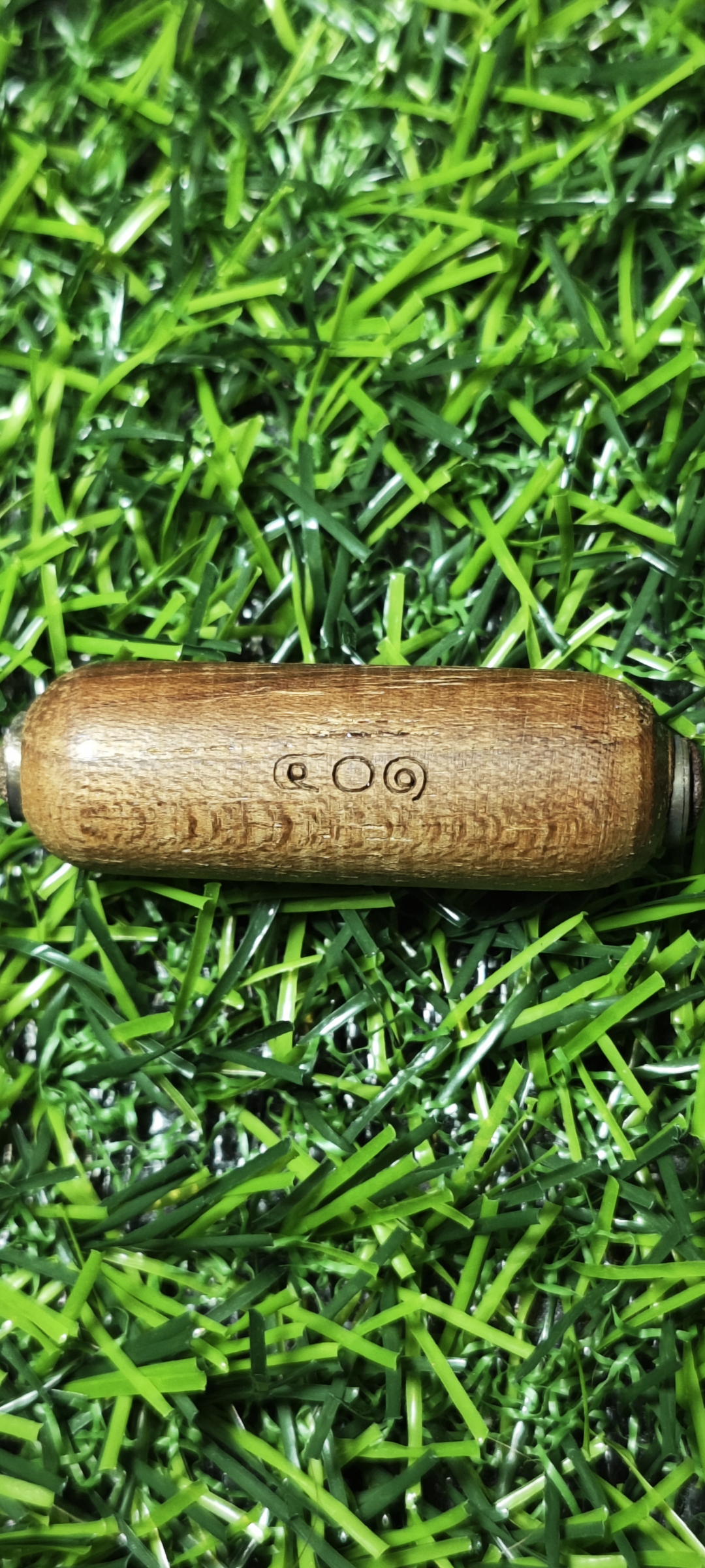 ตะกรุดเศรษฐีแสนรัก หลวงพ่อณรงชัย วัดโนนสะอาด ปี 2562 ขนาด 1.5 นิ้ว หมายเลข 401 สร้าง 1,000 ดอก