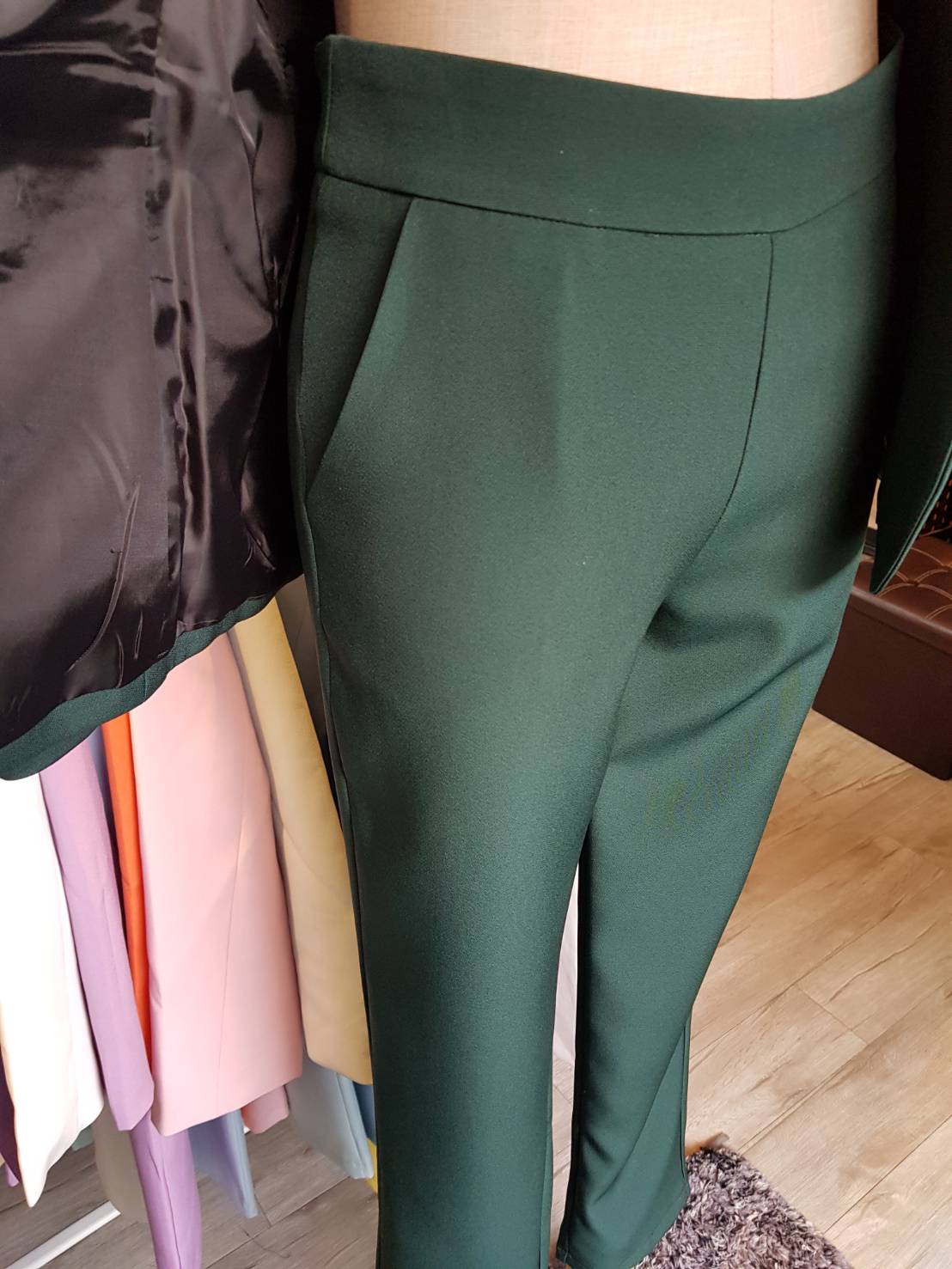 No.1904-2 กางเกงขากระบอกเล็ก เขียวNEW (ไม่รวมเสื้อสูท)