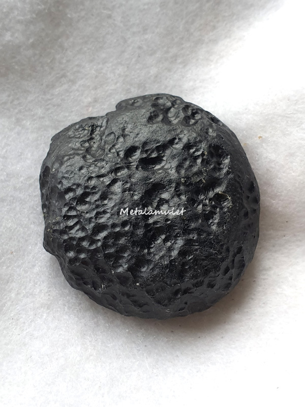 สะเก็ดดาว Tektite จำนวน 2ชิ้น ราคา 750บาท