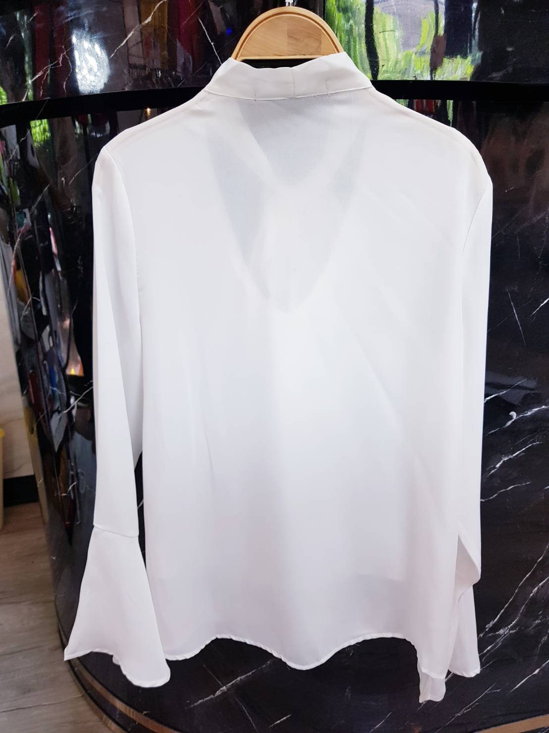 9001 Kim Shirt แขนระบาย ขาว/ม่วง/ชมพู (FreeSize)