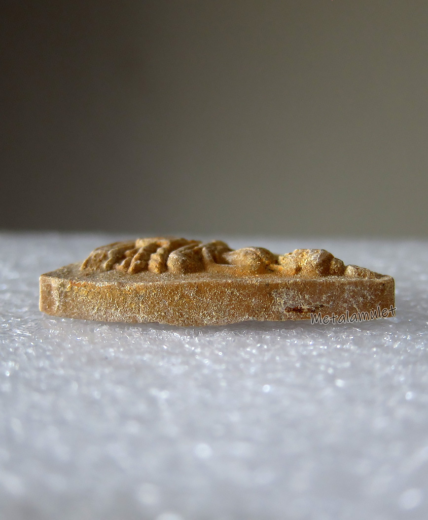 พระประธานกลีบบัวใหญ่ หลวงปู่โต๊ะ