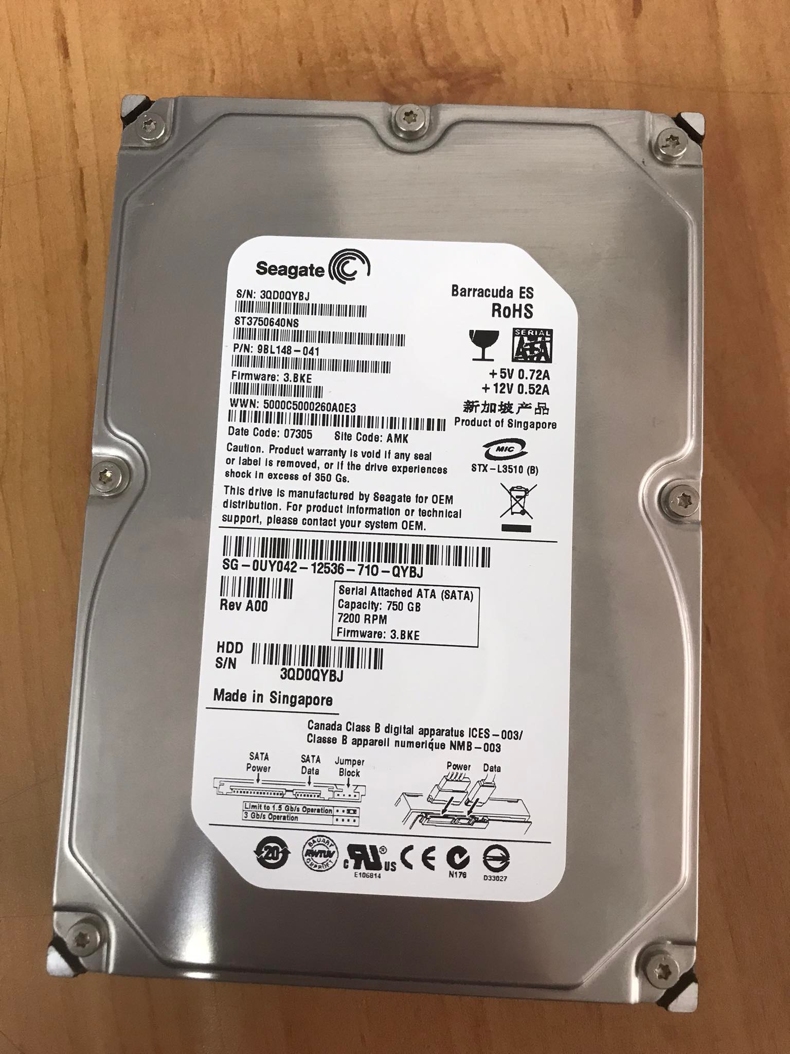 Dell / Seagate 750GB 7.2K 3G SATA 3.5" Hard Drive // 0UY042 / UY042 / ST3750640NS (Used) // สินค้ารับประกัน โดย บริษัท อะไหล่เซิร์ฟเวอร์ จำกัด