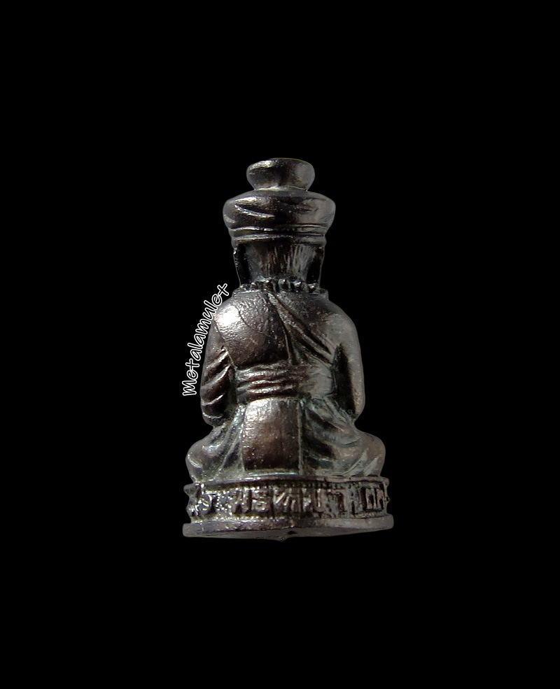 รูปหล่อพระฤาษีตาไฟทรงฤทธิ์ หลวงปู่พรหมา รุ่นรวมใจ-เสาร์ห้า เนื้อเงิน