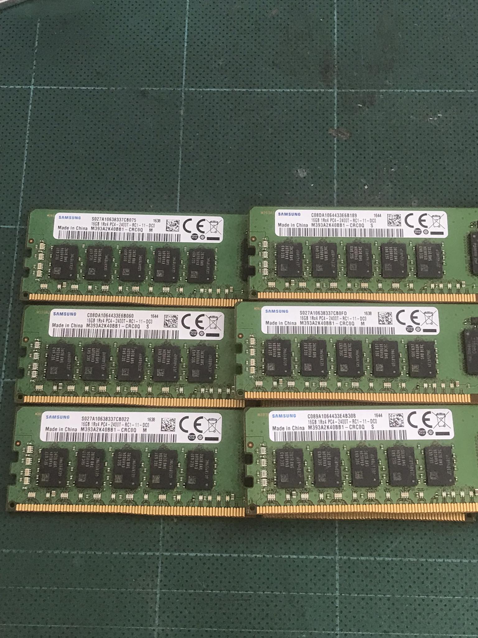 Samsung 16GB (1Rx4) PC4-2400T -R DDR4 Server Memory RAM // M393A2K40BB1-CRC0Q (Used) // สินค้ารับประกัน โดย บริษัท อะไหล่เซิร์ฟเวอร์ จำกัด