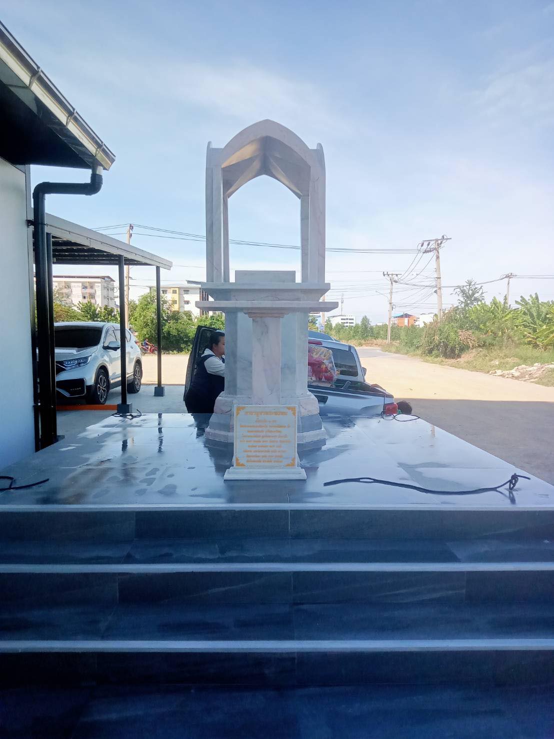 ศาลพระพรหมโมเดิร์นหินอ่อน 80