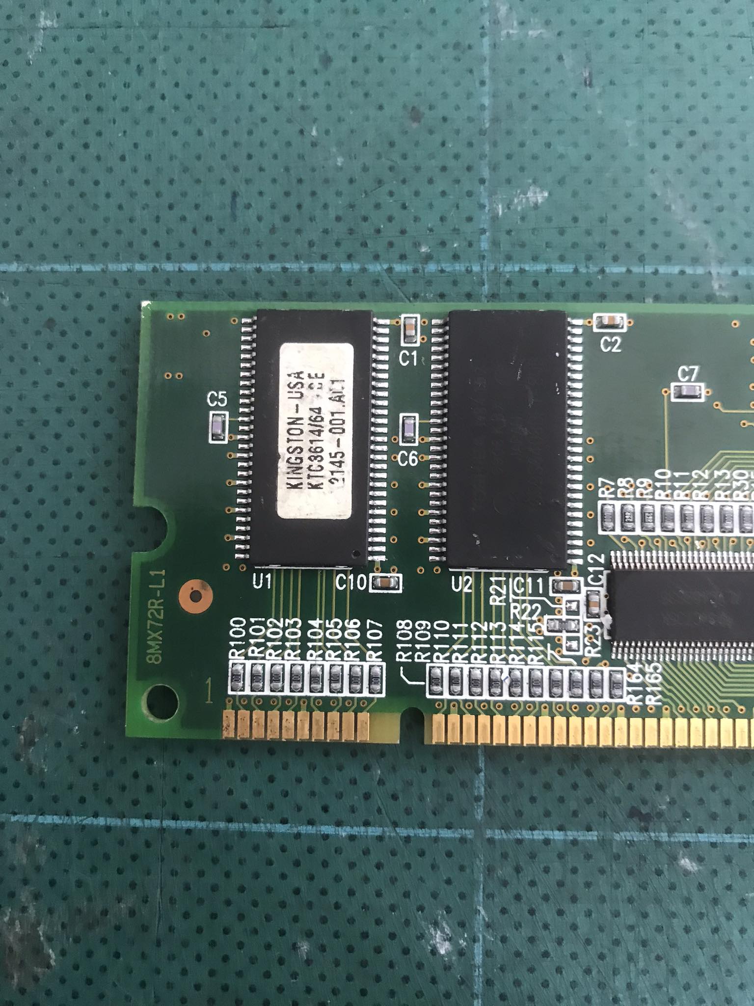 Kingston 64MB SDRAM Registered ECC PC-100 100Mhz Memory / KTC3614/64-CE // (USED) สินค้ารับประกัน โดย บริษัท อะไหล่เซิร์ฟเวอร์ จำกัด