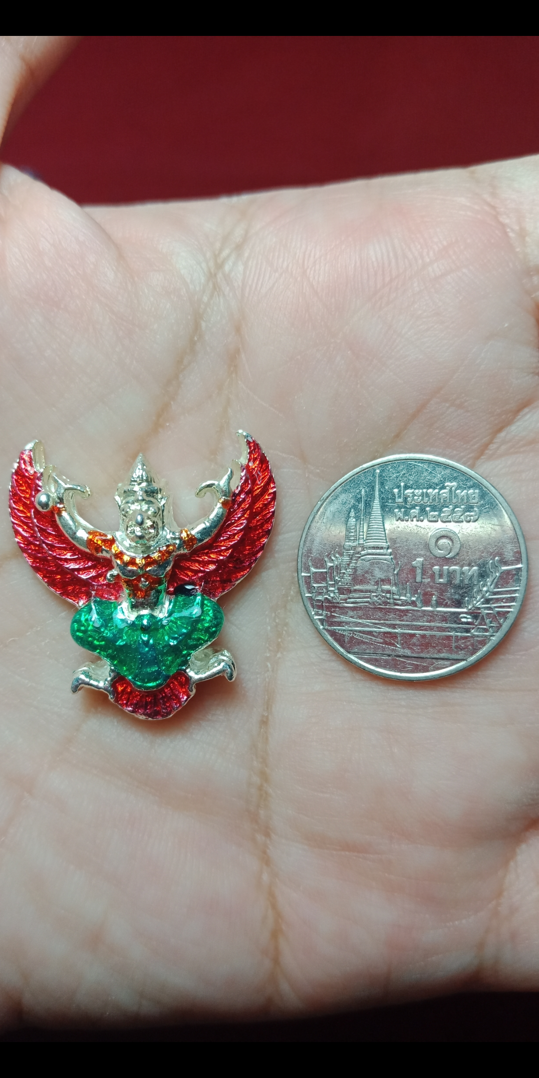 พญาครุฑ รุ่นมหาอำนาจ มหาบารมี หลวงพ่อพัฒน์ วัดห้วยด้วน จ.นครสวรรค์ กะไหล่เงินลงยา