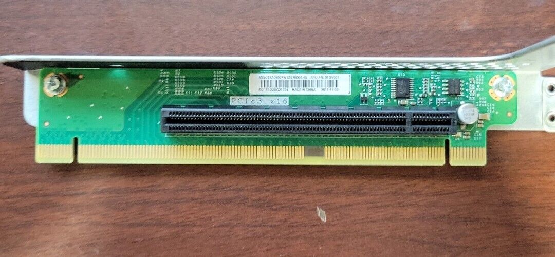 Lenovo ThinkSystem SR530 / SR570 / SR630 1U x16 PCIe LP Riser 2 // 01KP731 / 01GV301 (NEW) // สินค้ารับประกัน โดย บริษัท อะไหล่เซิร์ฟเวอร์ จำกัด