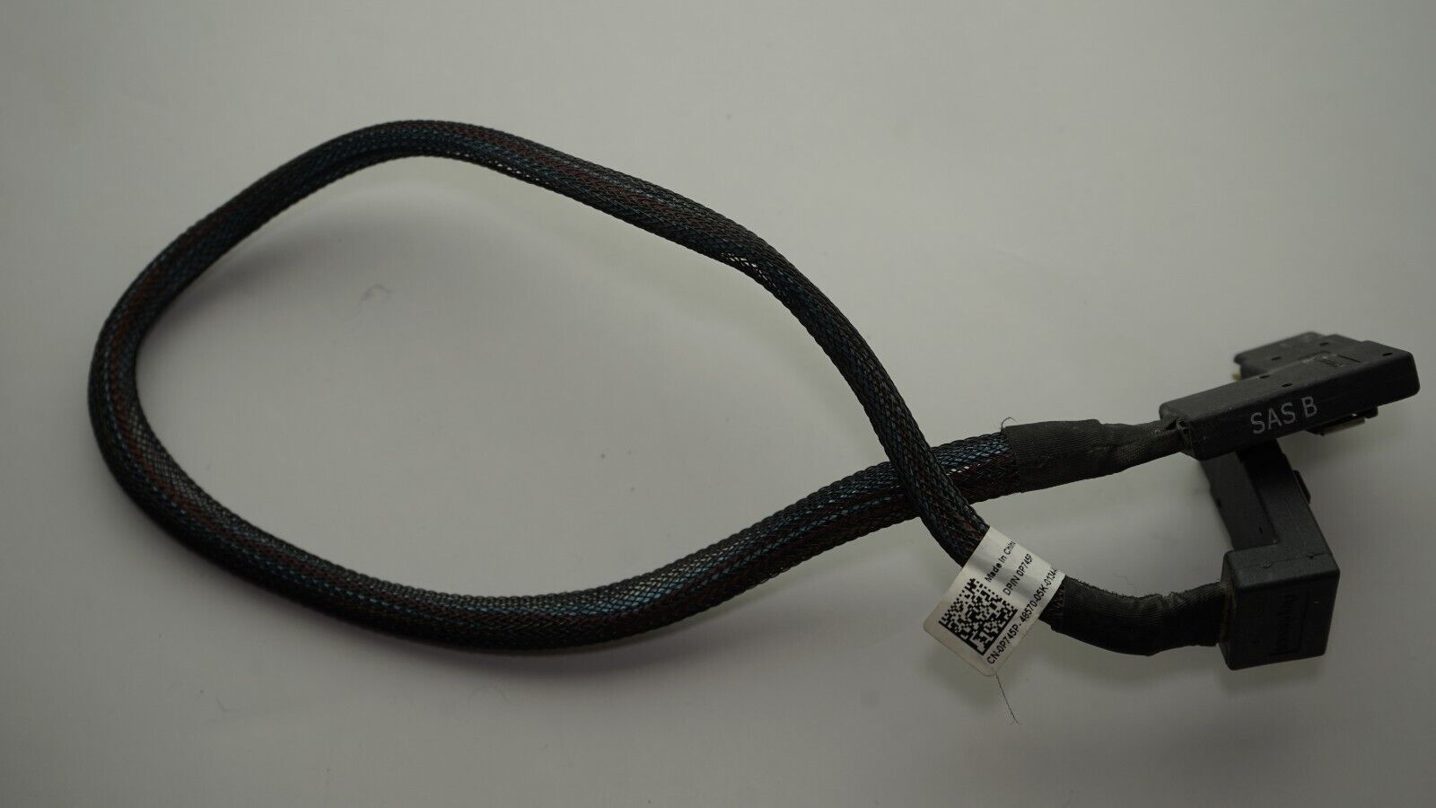 Dell PowerEdge R510 Mini-SAS B to H700/H200 Controller Cable // P745P / 0P745P (Used) // สินค้ารับประกัน โดย บริษัท อะไหล่เซิร์ฟเวอร์ จำกัด