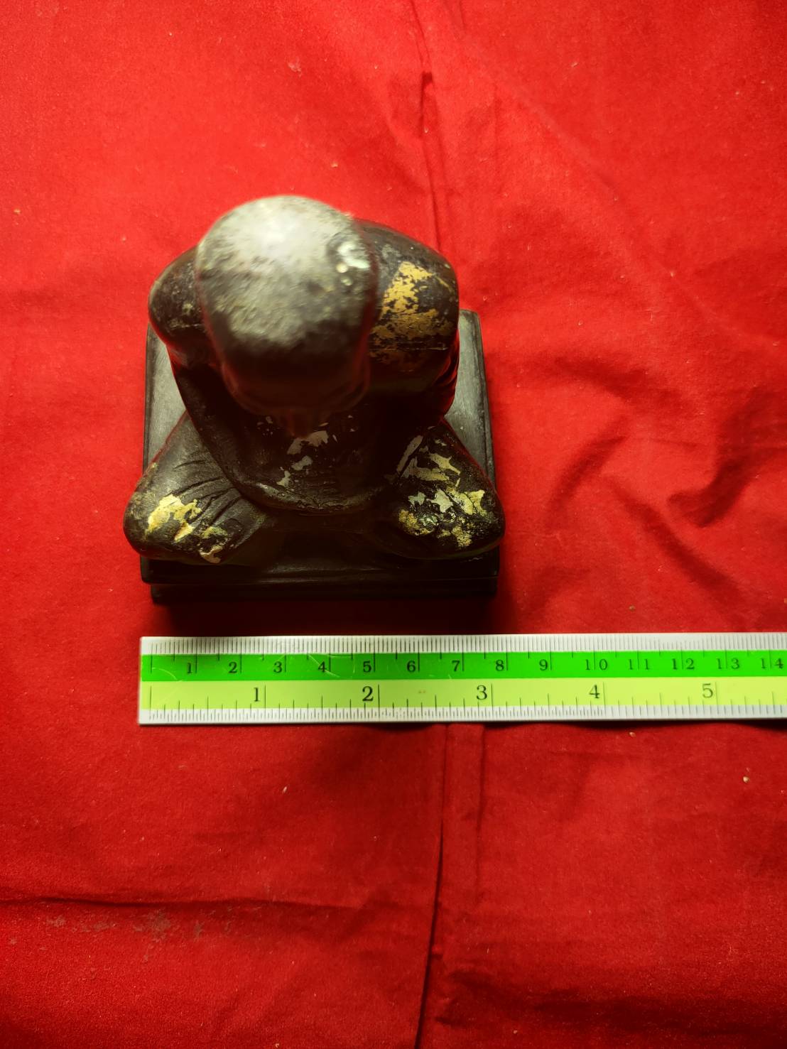 พระบูชา หลวงปู่ทวด หลวงพ่อรักษ์ วัดสุทธาวาส วิปัสสนา จ.อยุธยา เนื้อโลหะรมดำ หน้าตัก 3 นิ้ว ใต้ฐานฝังตะกรุดมหาราช ปี ๒๕๕๔