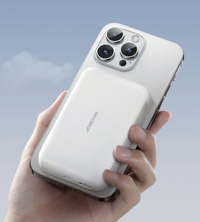 JR-W020 10000mAh MAGNETIC WIRELESS POWERBANK