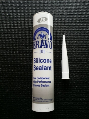 กาวซิลิโคน BRAVO กันน้ำ ทนความร้อน กันรุ่น 101 สีขาว/สีใส/สีดำ (ุ1 หลอด)