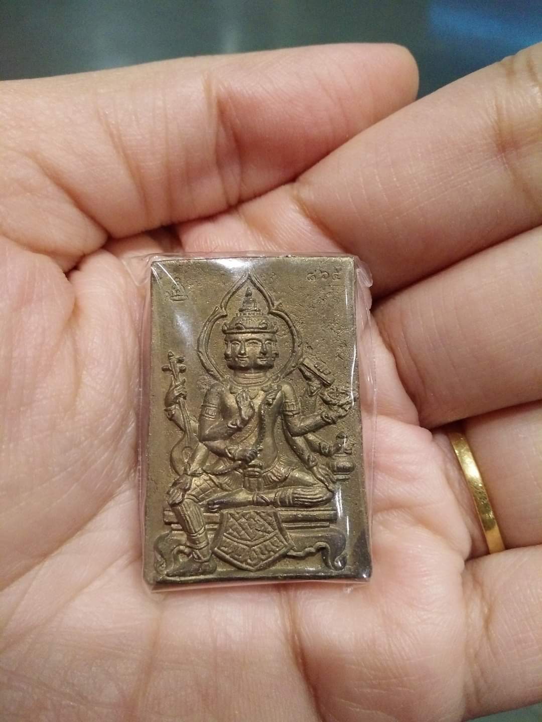 หล่อโบราณ หลวงพ่อท่านพรหม- หลังพระพรหม วัดพลานุภาพ ปี 2554 หมายเลข ๘๖๕